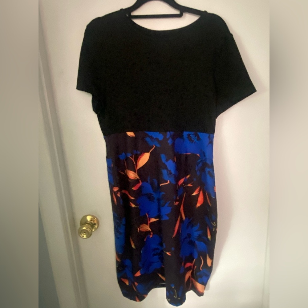 Women’s Casual Dress | Size Large | Short Sleeved | Stretchy | Blue Black Orange - Picture 7 of 13